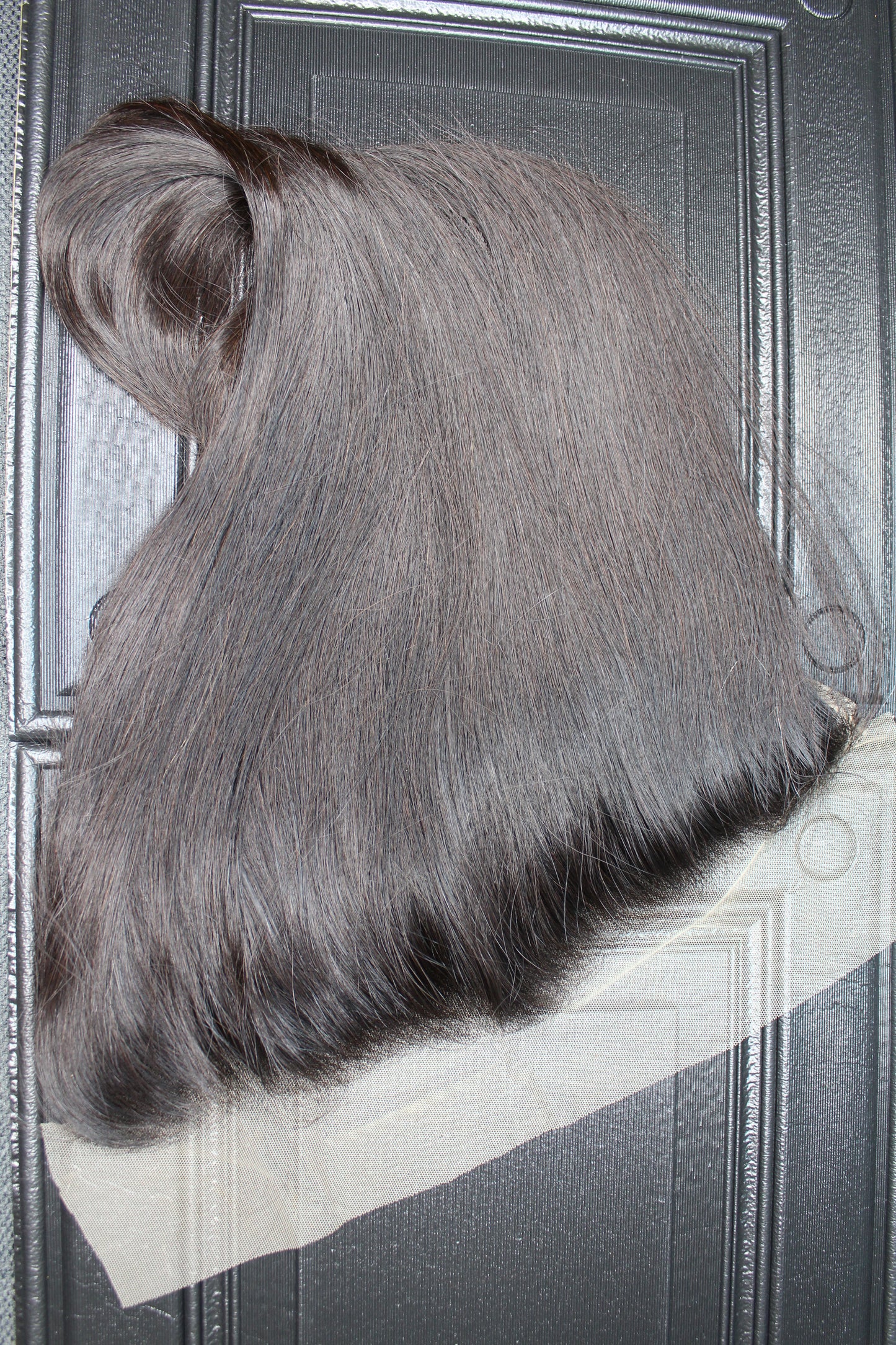 Frontal recto sedoso